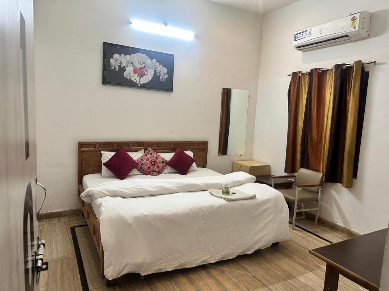 Hotel Zoola Palace Pushkar Exterior photo